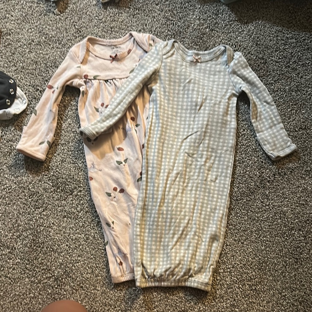 Carter's Baby Gown - Cream and Green Floral